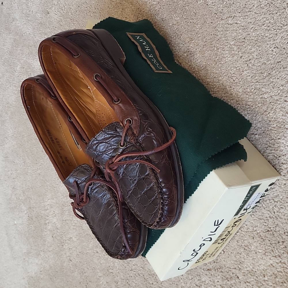 Vintage Cole Haan crocodile loafers